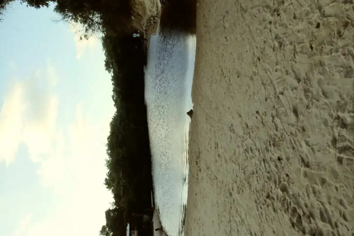 Rio Jacarapé