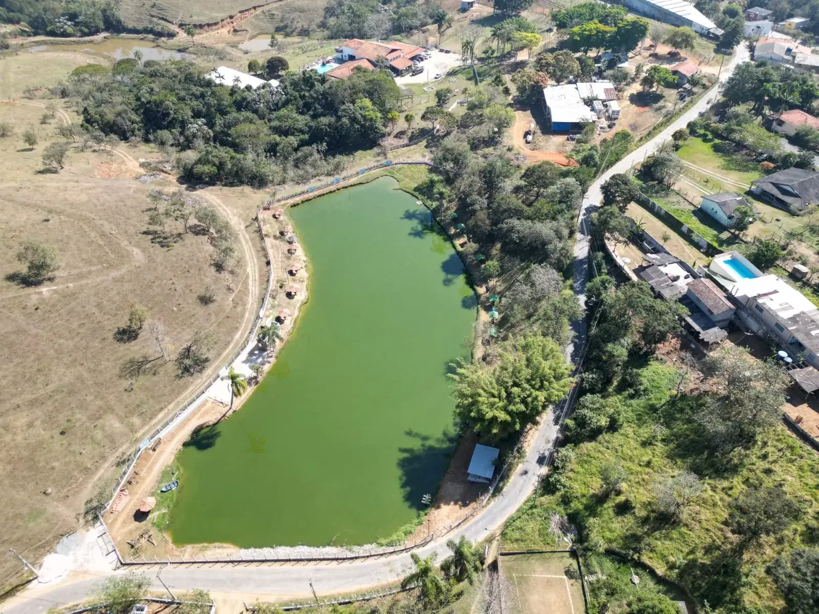 Pesqueiro e Pousada Arena