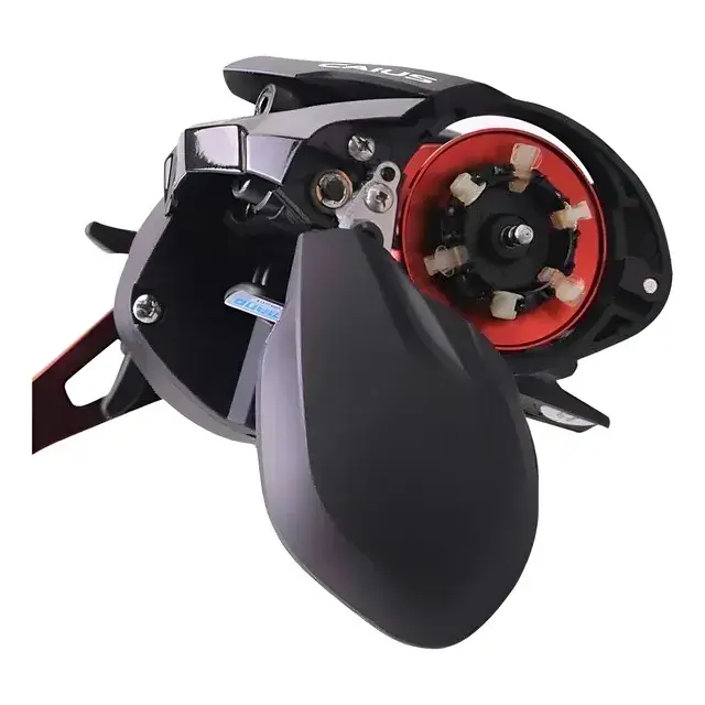 Carretilha de perfil baixo Shimano Caius 150 HGB com corpo de grafite