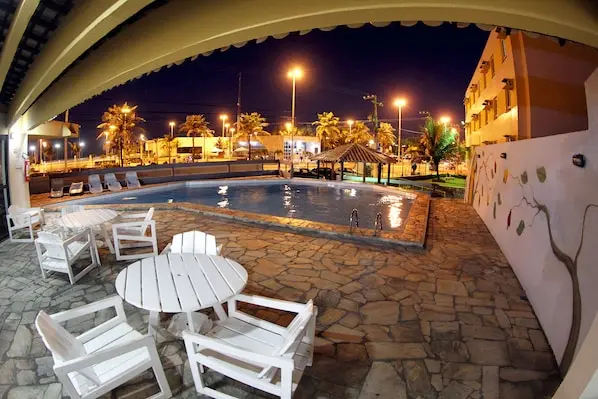 Nascimento Praia Hotel - hospedagem para pescadores
