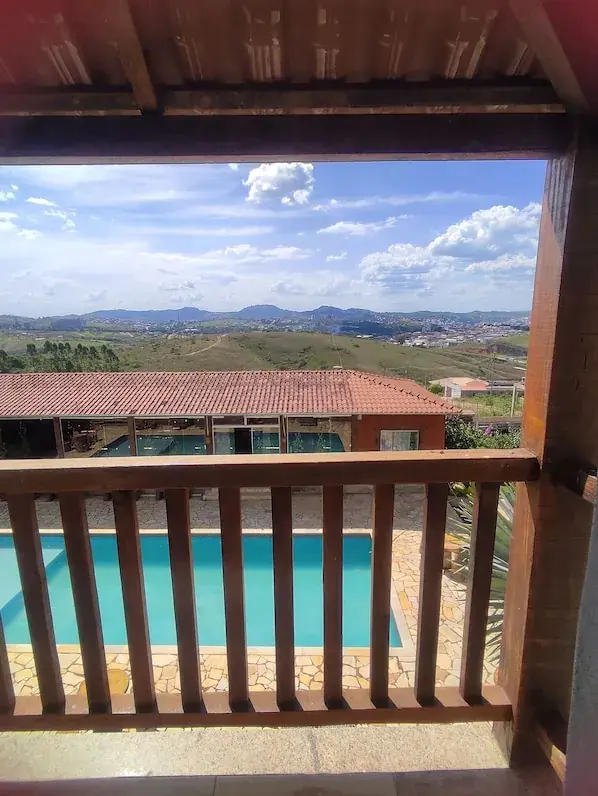 Fachada colonial da Pousada Hilário, em São João del-Rei