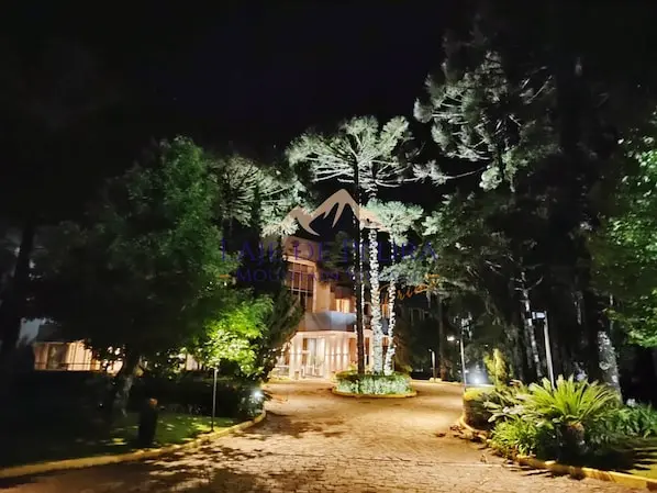 Laje de Pedra Mountain Village Prime - hospedagem para pescadores