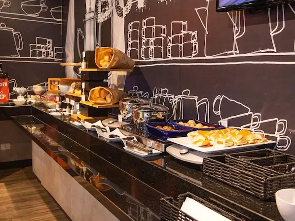ibis budget Curitiba Aeroporto - hospedagem