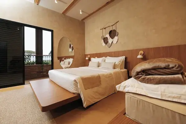 Fachada do Villa Nova Hotel, em Ribeirão Claro