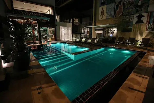 Fachada do Hotel da Praça, em Bonito