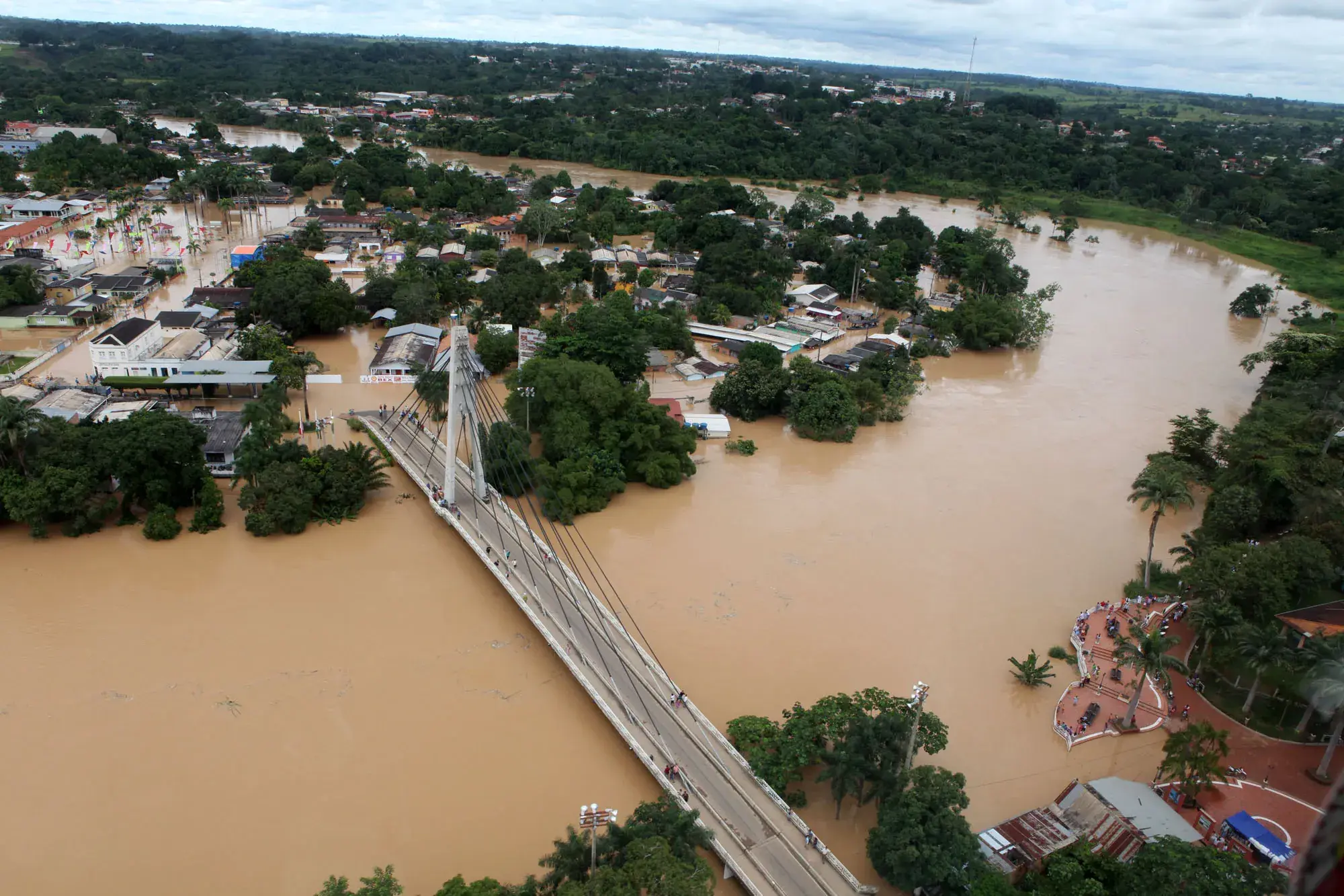 Rio Acre cheio em Brasileia, no Acre