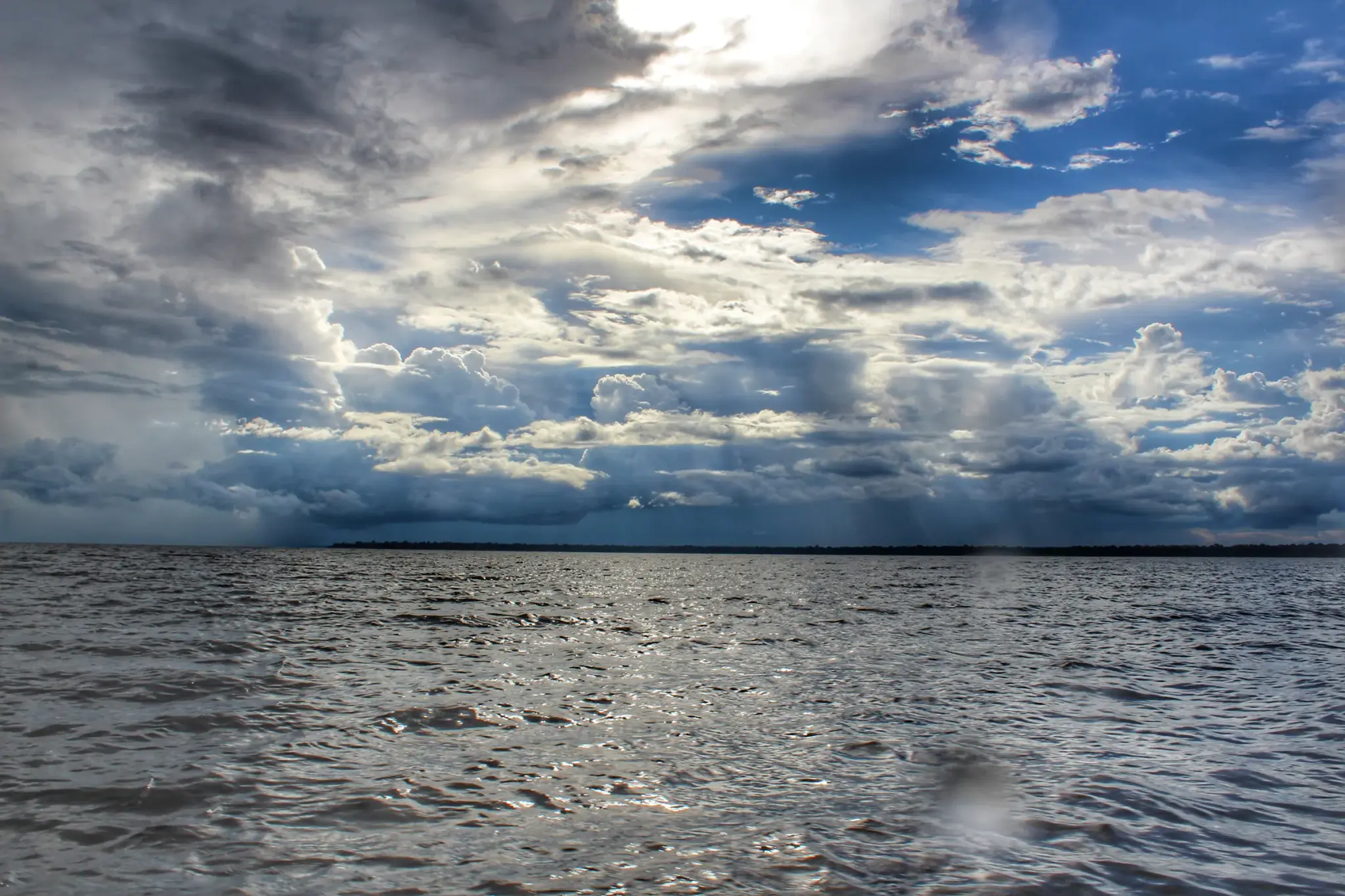 Lago de Coari, no Amazonas