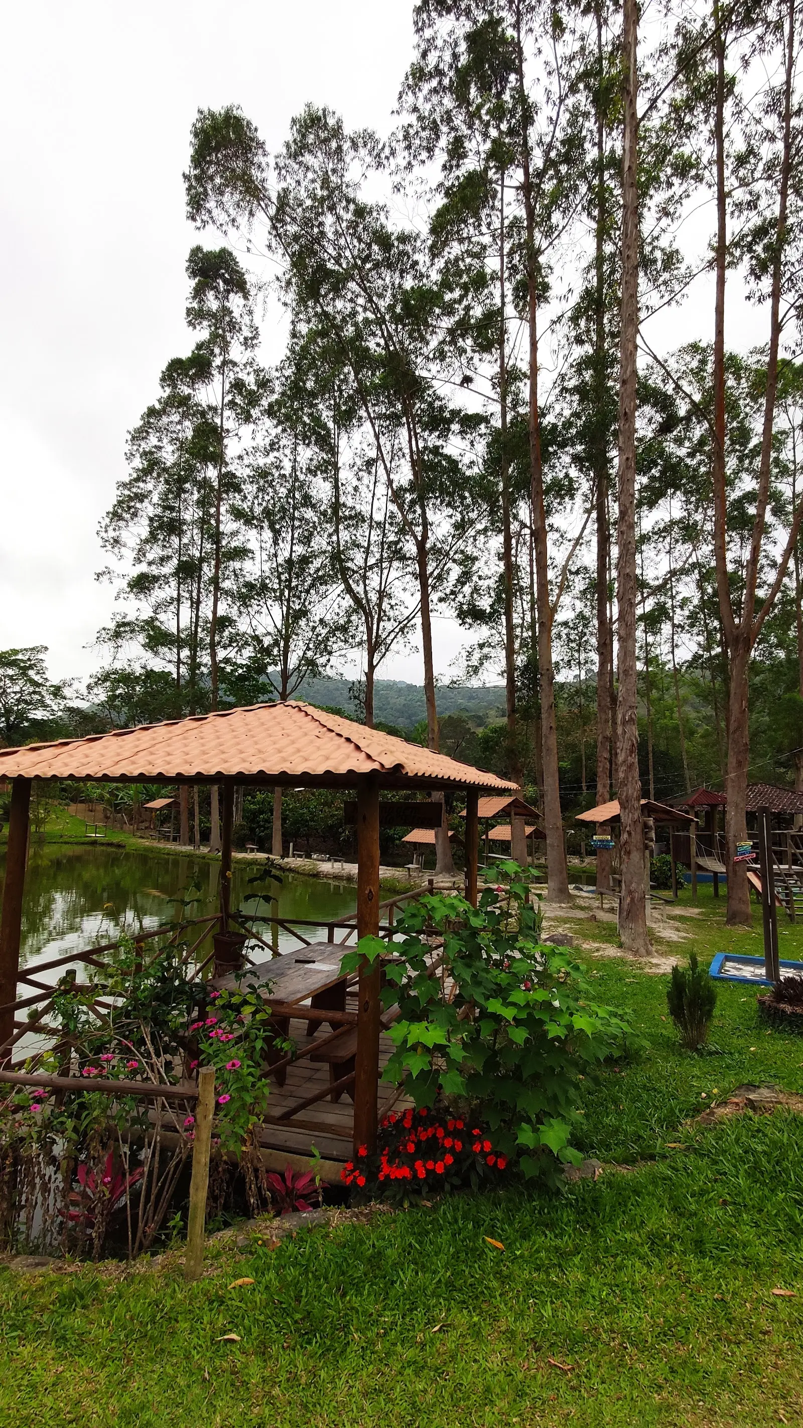 Pousada e Pesque Pague Renascer em Jequié, Bahia