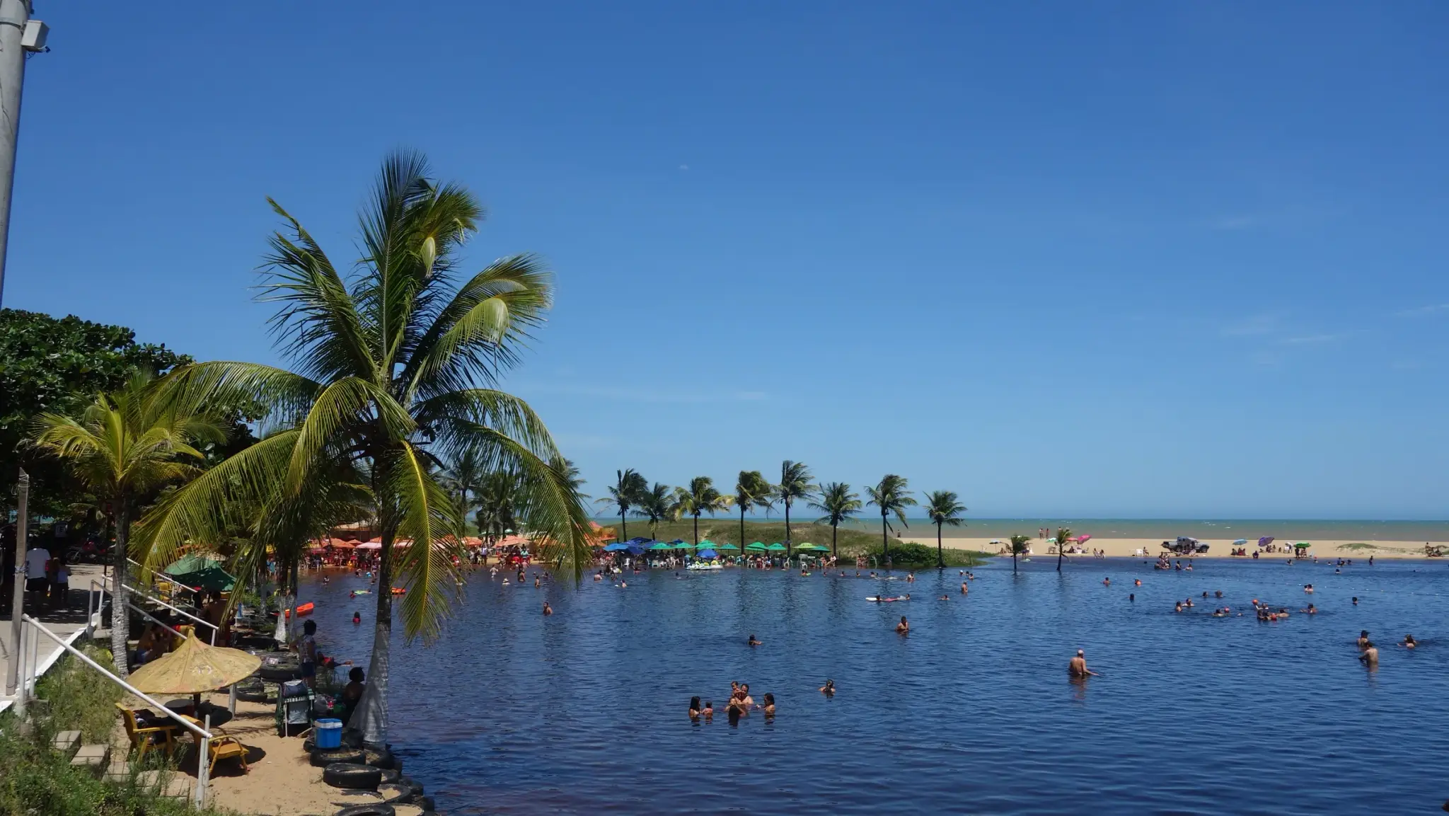 Praia de Marataízes, no Espírito Santo