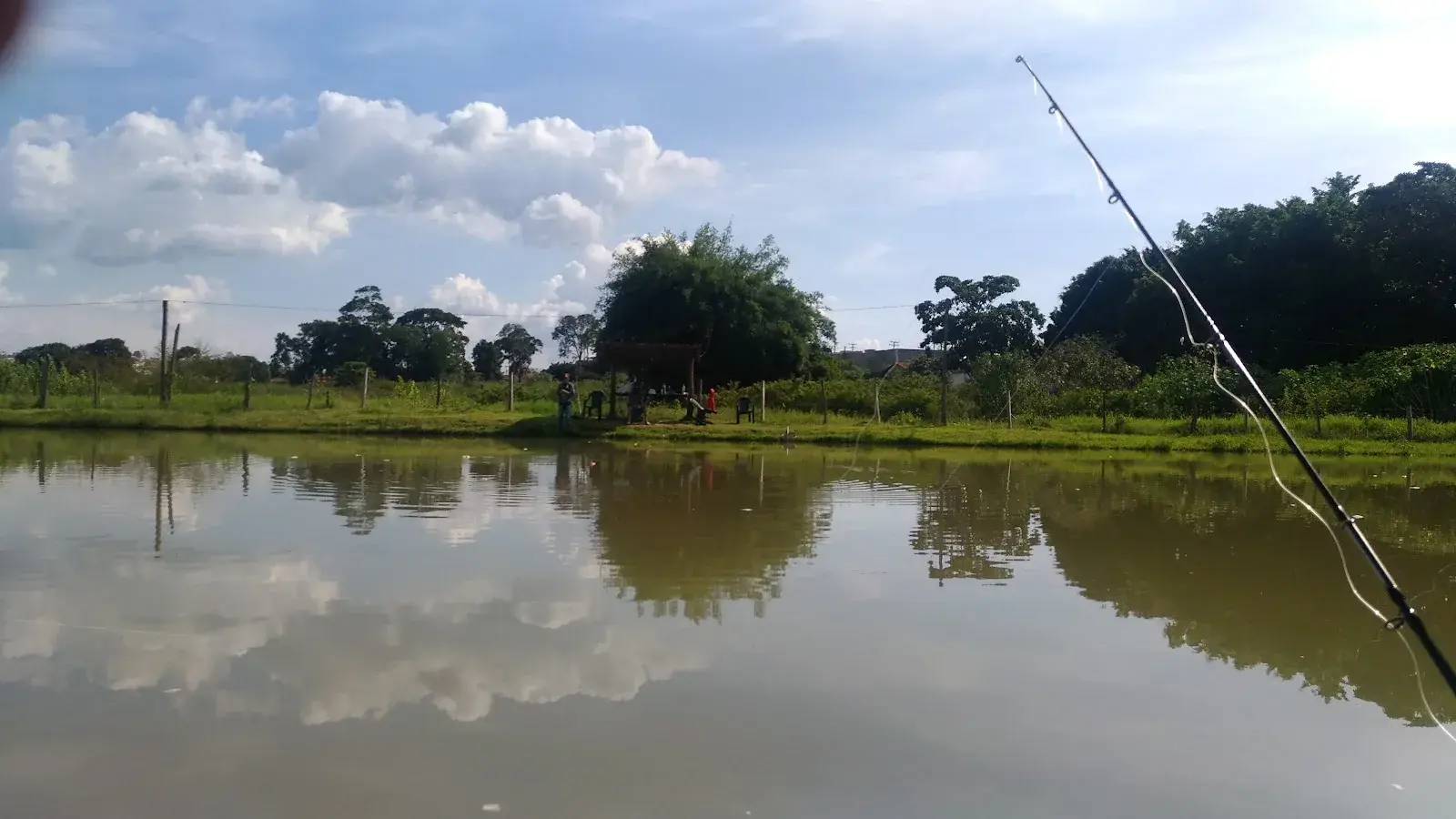 Pesque Pague Recanto Oliveira em Inhumas, Goiás