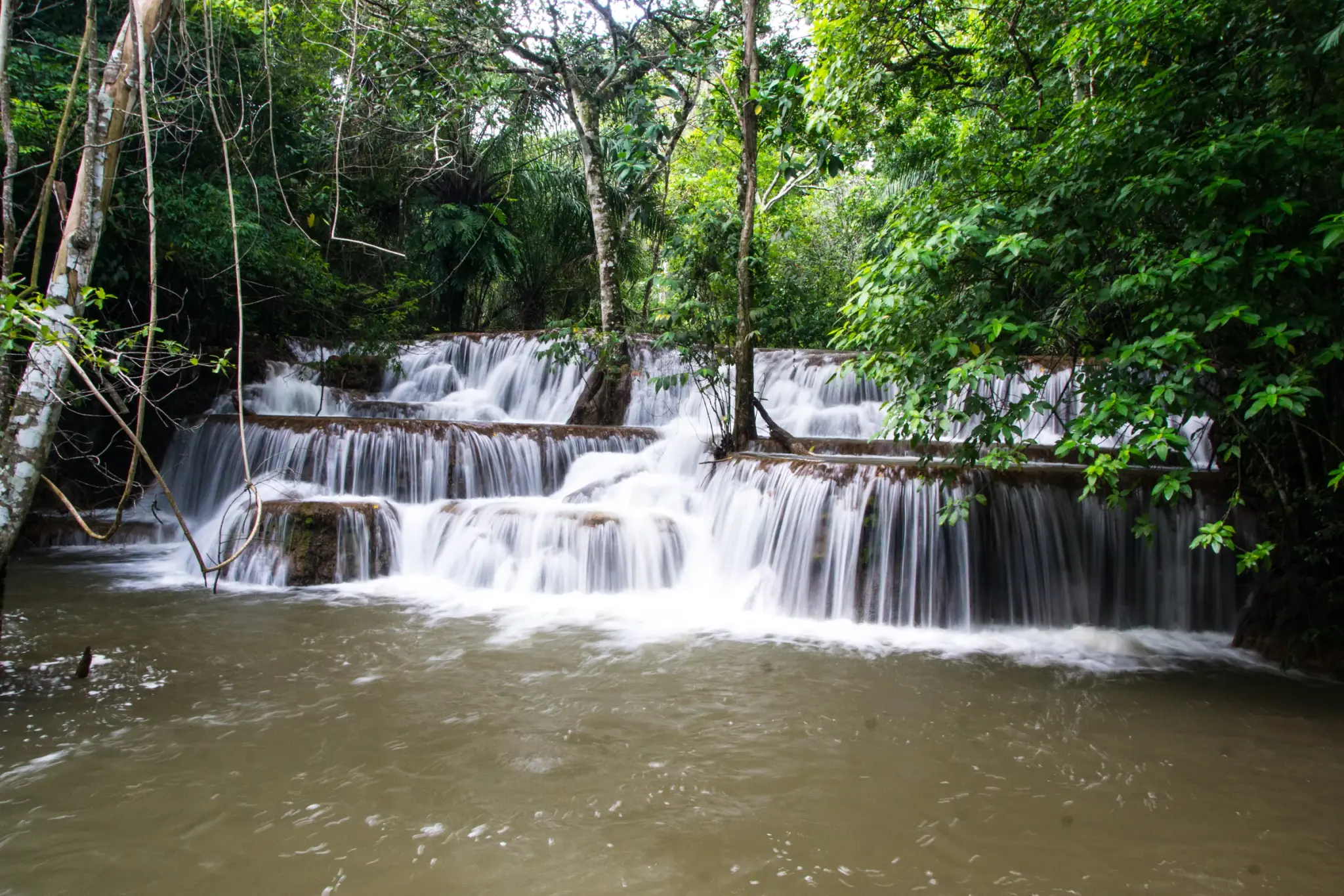 Cachoeira na trilha da Boca da Onça, em Bonito, Mato Grosso do Sul