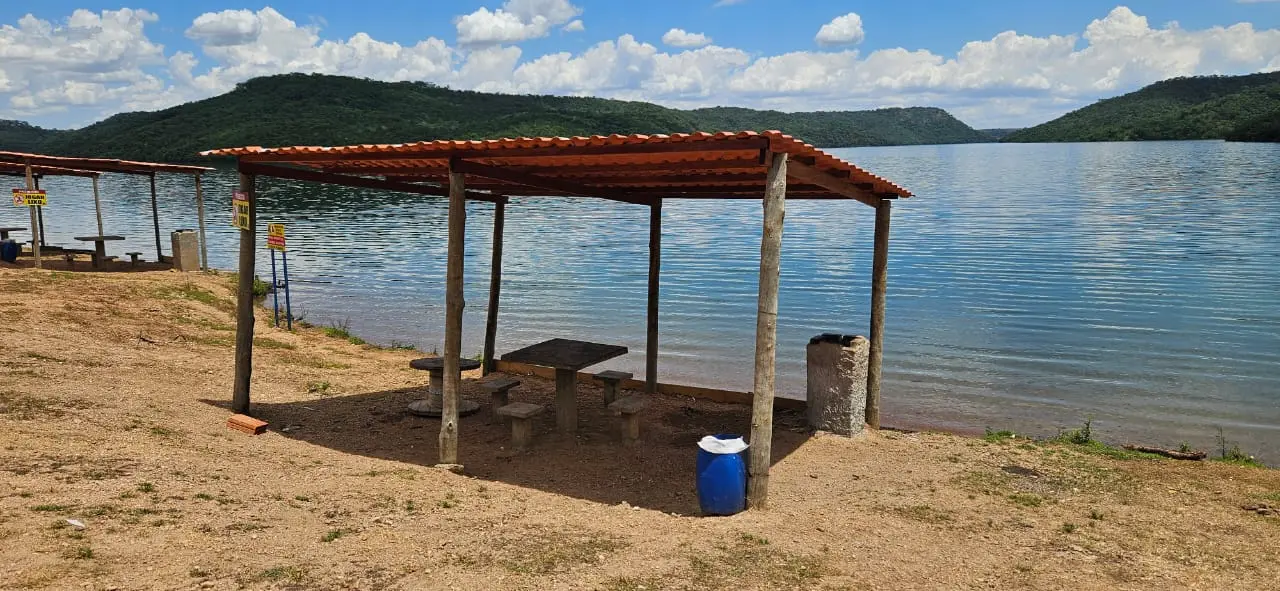 Pesqueiro Novato, na Fazenda Cedro, zona rural de Araguari