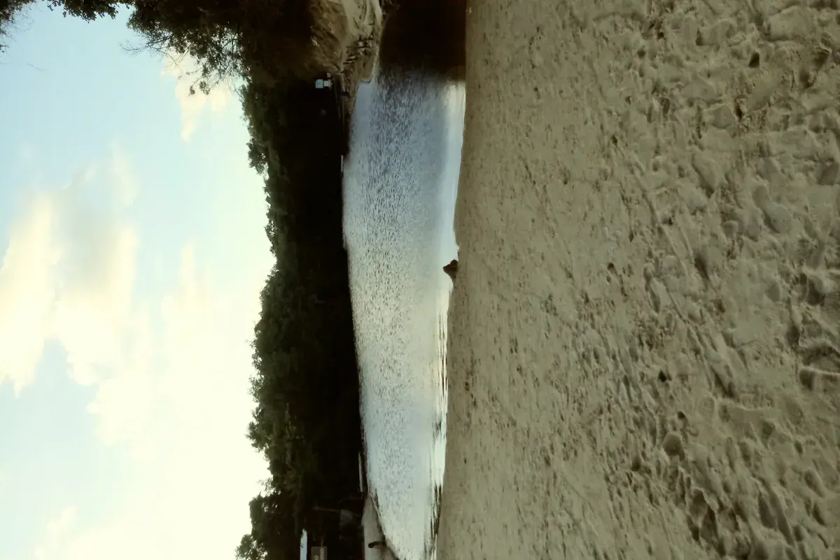 Rio Jacarapé