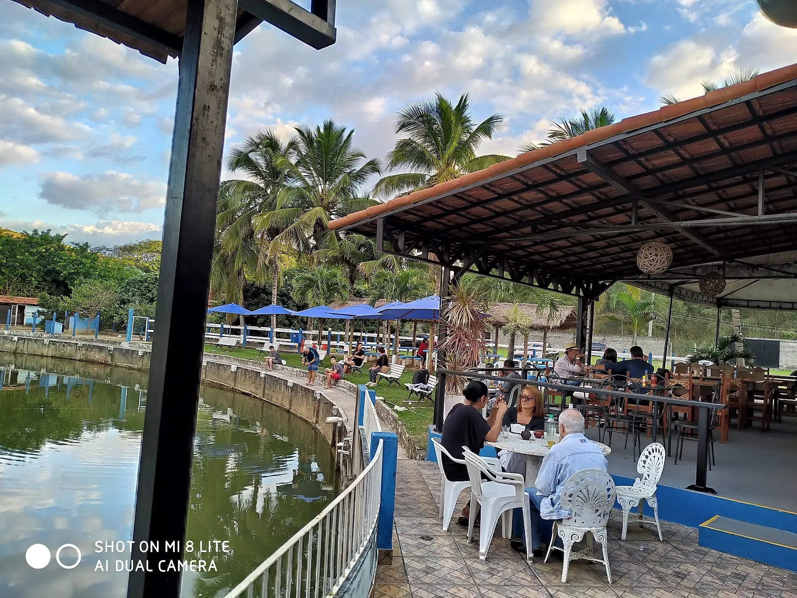 Bar do Peixe e Pesque Pague na Cerâmica D'angelo, em Paraíba do Sul