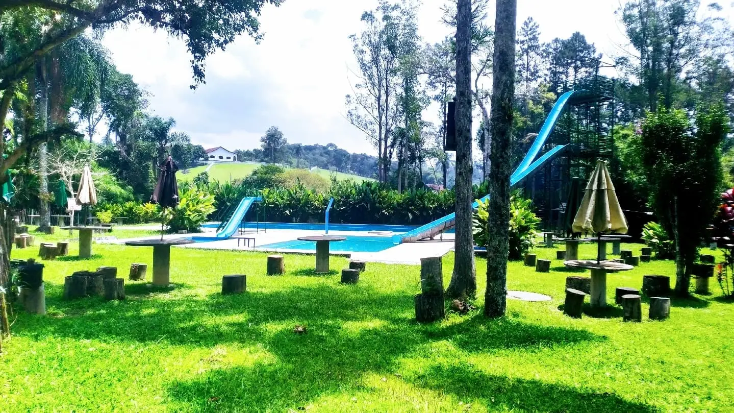 Clube e Pesqueiro Las Vegas em Embu-Guaçu, São Paulo