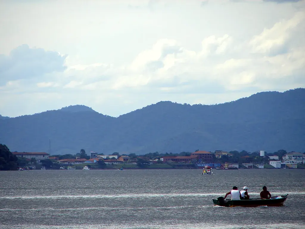 Vista parcial de Cananéia (SP)