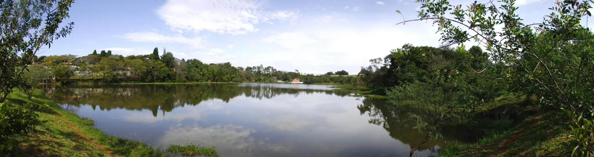 Lago em Boituva, em São Paulo